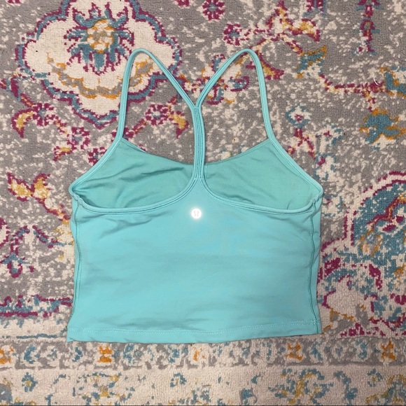 Lululemon Teal Cropped Athletic Top - Picture 2 of 2